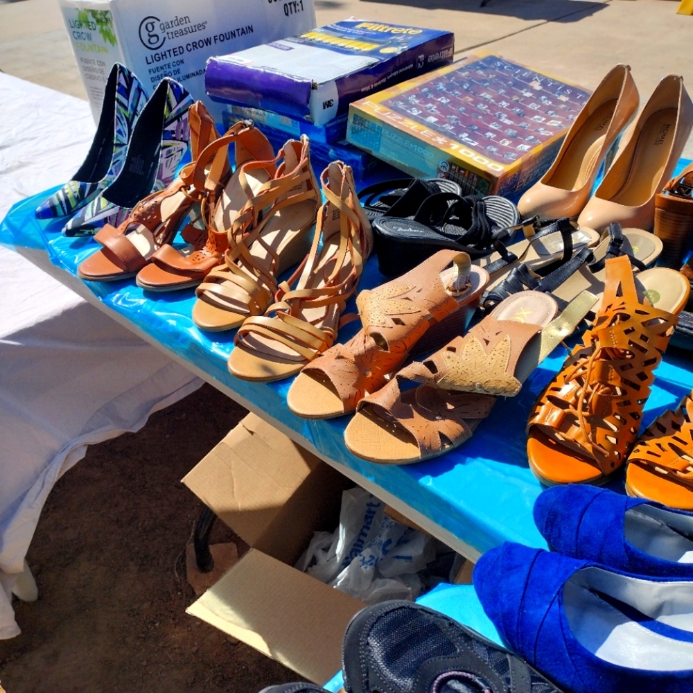 Ladies shoes